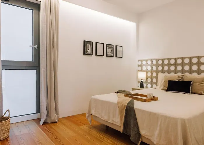 Apartamento Arrabida - 2 Bedroom And Parking In Arroios