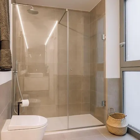 Arrabida - 2 Bedroom And Parking In Arroios Apartman Lisboa
