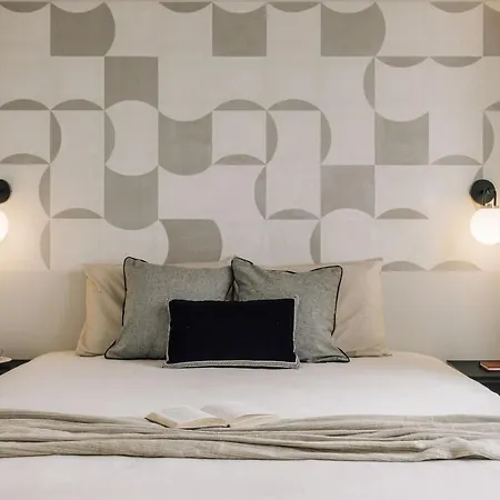 Arrabida - 2 Bedroom And Parking In Arroios * ליסבון